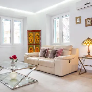 Apartamento Félix Sáenz Roomalaga By Bossh, Málaga